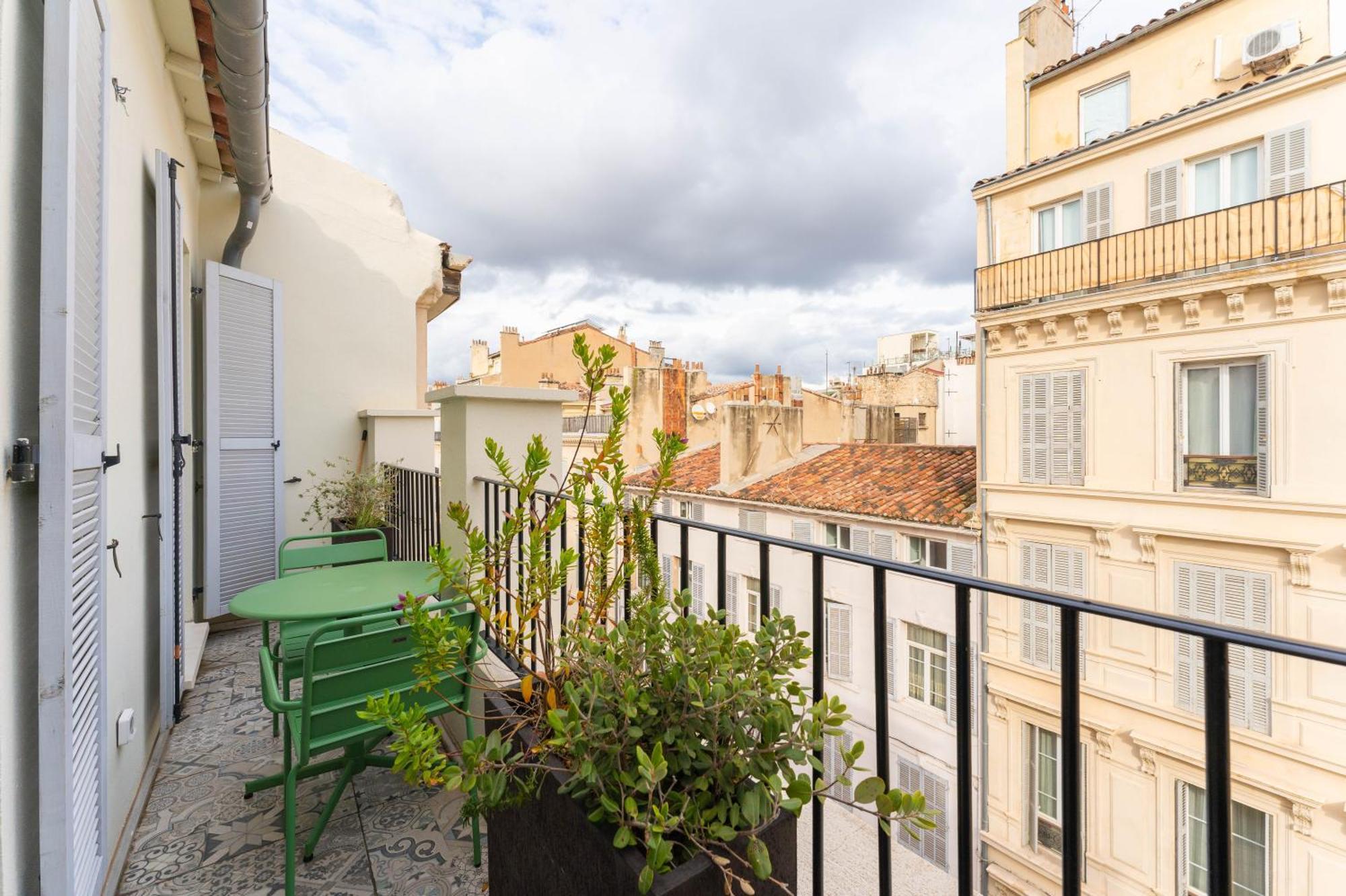 Aparthotel Paradise Earth & Sea Marseilles